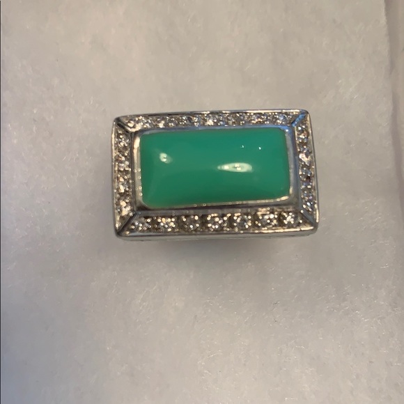 Ring - Picture 5 of 5